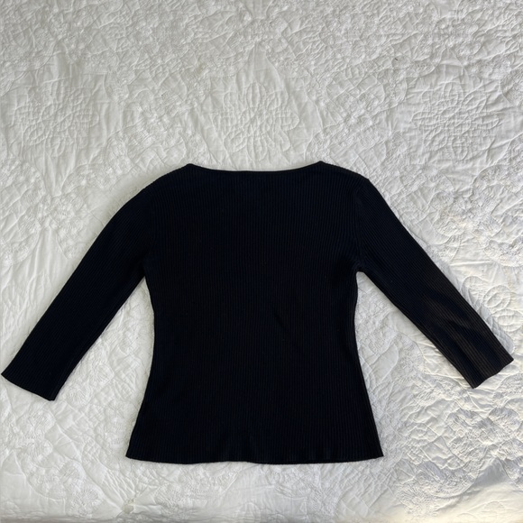 Tahari black key hole 3/4 sleeve knit top - Picture 6 of 6